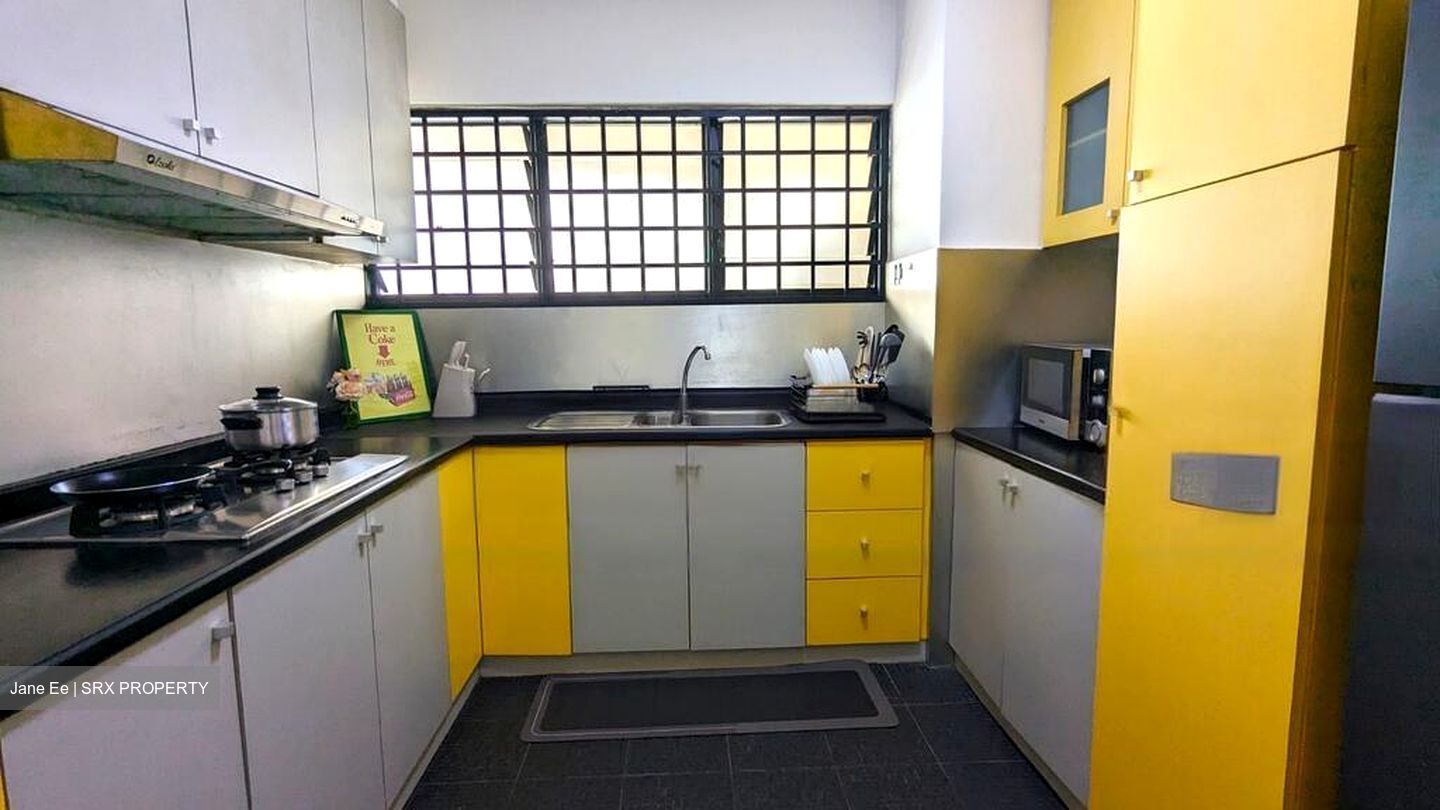 Pine Grove (D21), Condominium #455763141